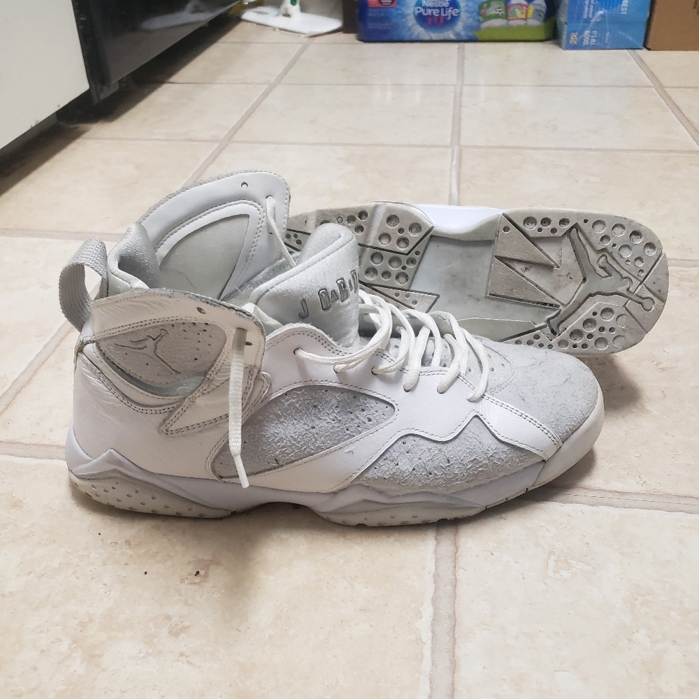 Retro 7 platinum